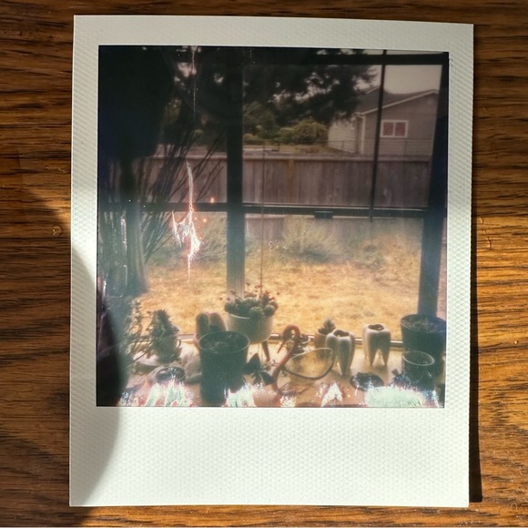 Vintage Polaroid 600 Sun600 LMS Instant Film Camera in Silver and Black, Works. - Picture 10 of 10